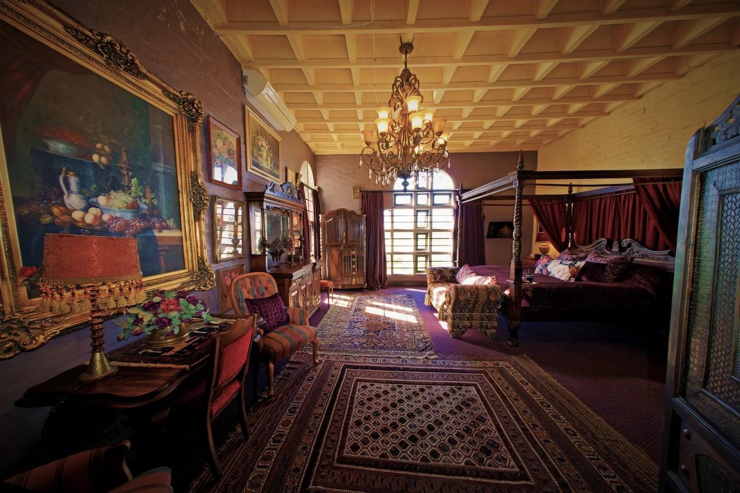 Bygracealone Manor Hotel Outeniekwa Exterior photo