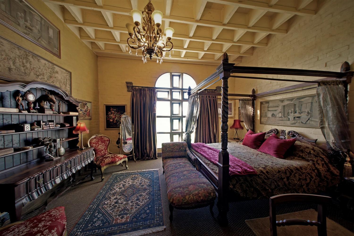 Bygracealone Manor Hotel Outeniekwa Exterior photo